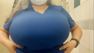 Vídeo de sexo com peito grande