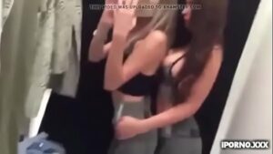 Video porno de lesbicas se esfregando