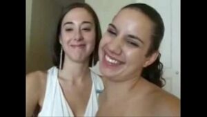 Videos de mulheres fazendo sexo com putaria